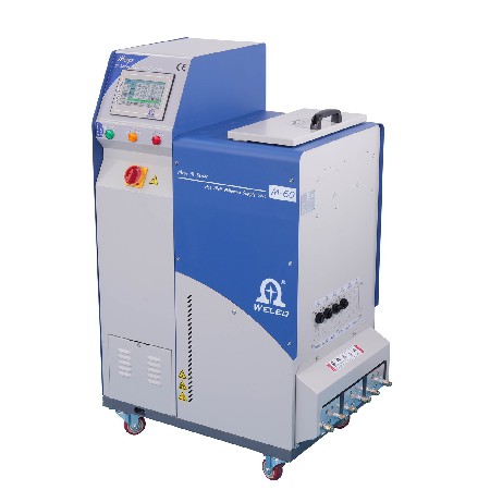 Mega 高容量高精度計量泵觸膜控制熱熔膠機